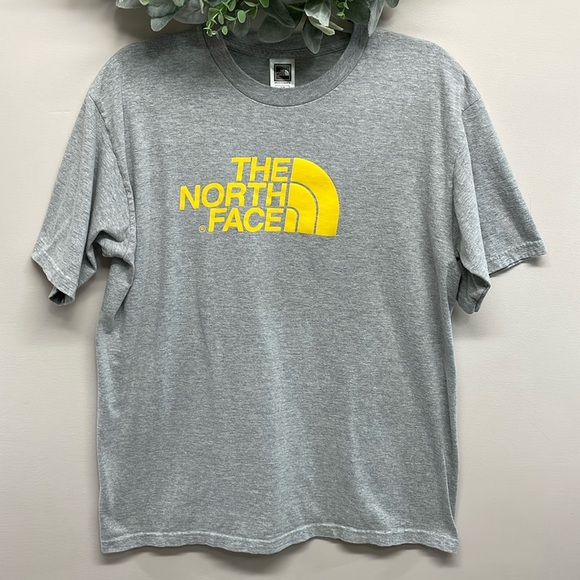 The North Face Graphic Half Dome Logo Crew Neck Short Sleeve T-Shirt M - Picture 1 of 14